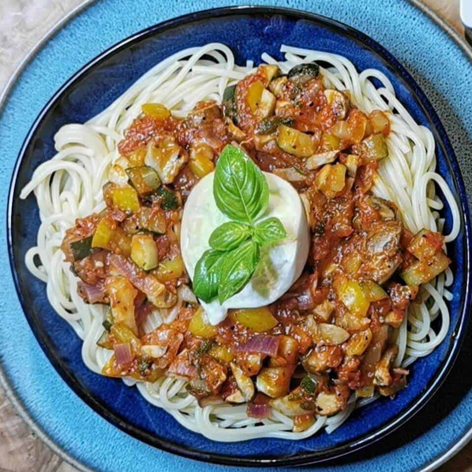 Spaghetti mit Trüffel-Burrata