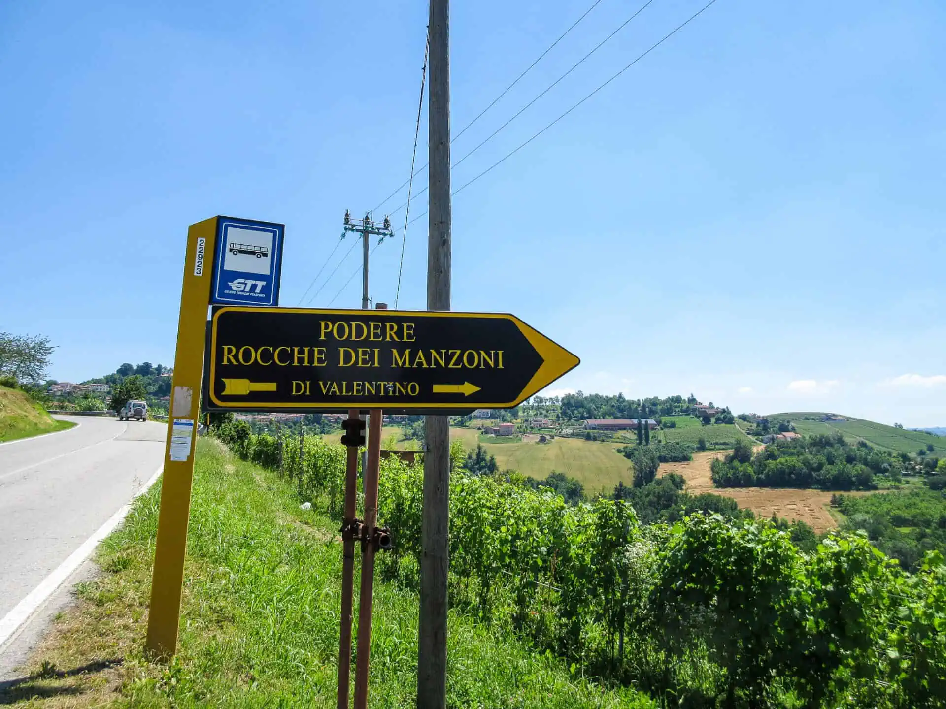 Weingut Rocche dei Manzoni Moforte d'Alba Piemont