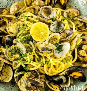 Spaghetti-Vongole-Rezept-zum-Nachkochen-andib.liebt