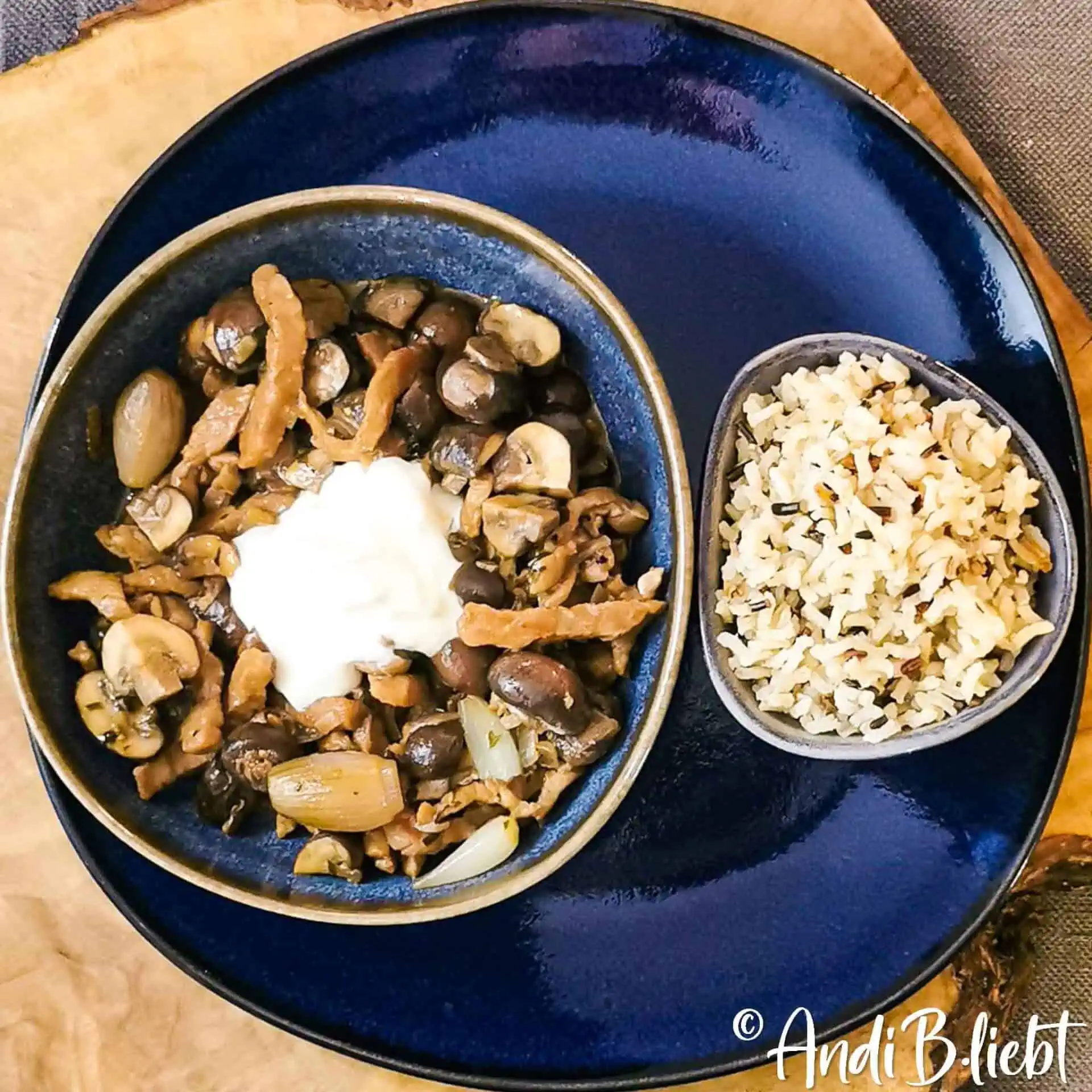 Kalbsgeschnetzeltes in Champignon Rahmsoße mit Sherry