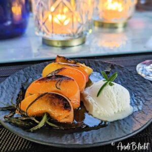 Aprikosen-mit-Rosmarin-www.andib-liebt.de-Nachtisch