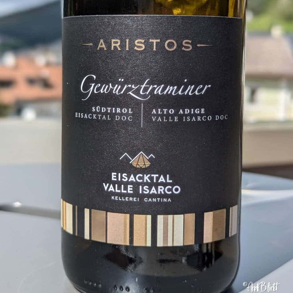 Weinempfehlung-Gewürztraminer-Südtirol-AndiB.liebt-Andreas-Bochem-Etiektt-vorne