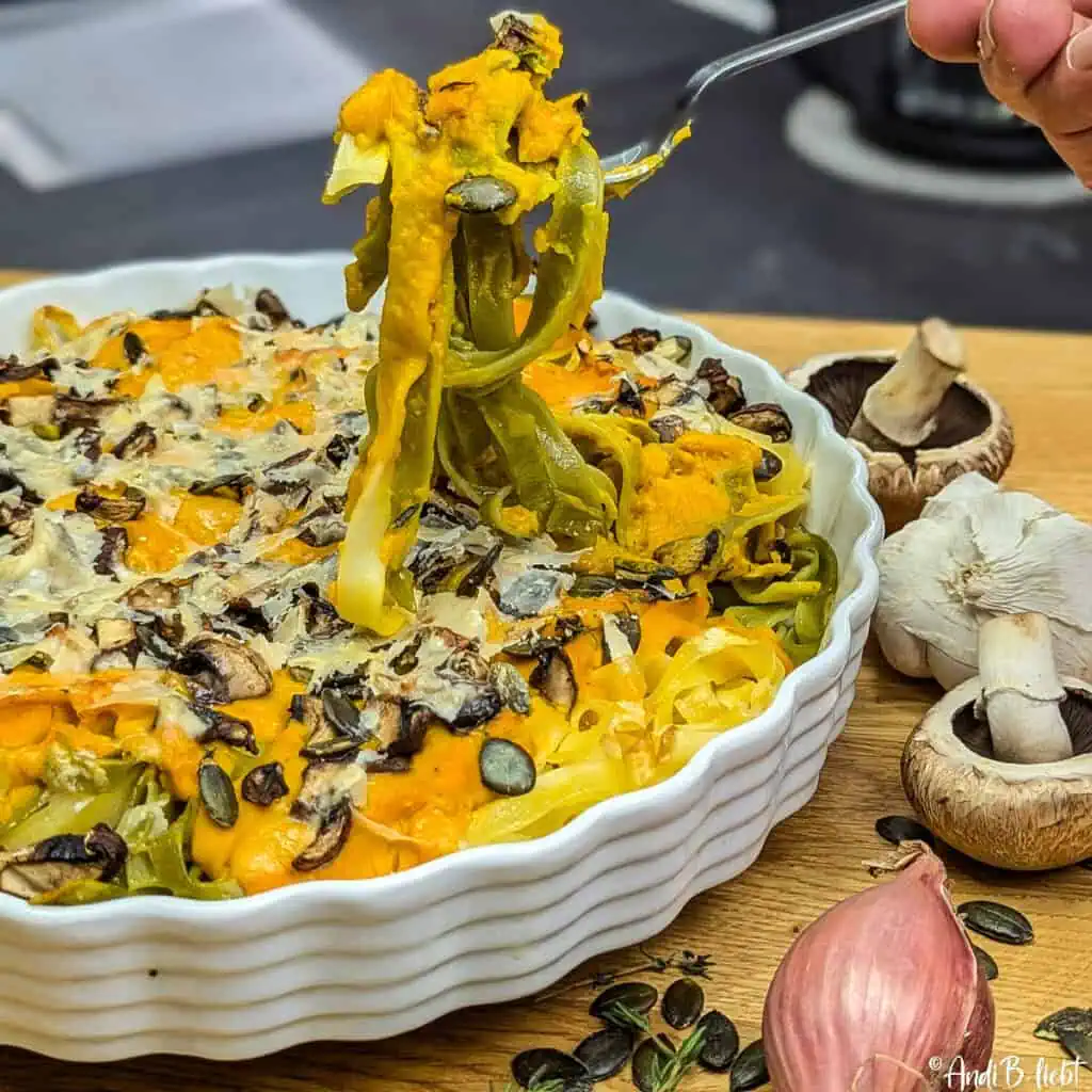 Pasta Mit Cremiger K rbissauce 100 Lecker Einfach Zubereitet Pasta Mit Cremiger K rbissauce 100 Lecker Einfach Zubereitet