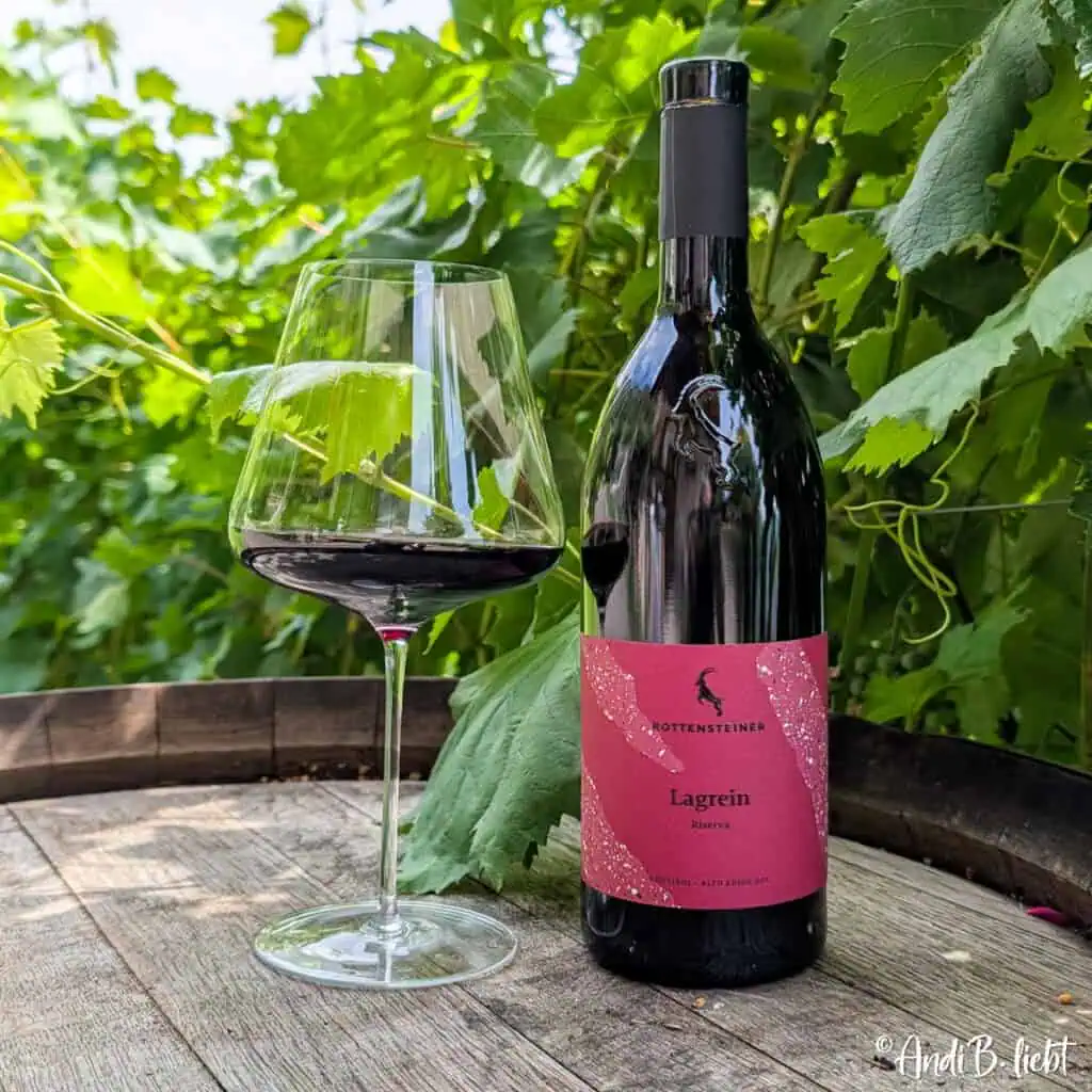Hier siehst du den Rotwein Lagrein Südtirol von Rottensteiner, Riserva Foto 2