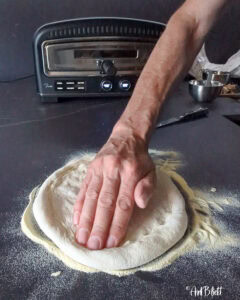 Pizza Bianca mit Feigen und Gorgonzola Anleitung Schritt 2