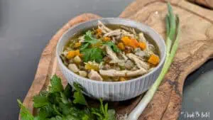 Hühnersuppe wie bei Oma und Muttern Querformat