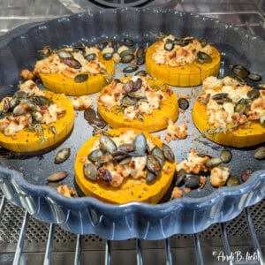 Butternut Kürbis mit Feta Backen im Ofen